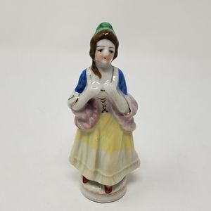 Vintage Porcelain Colonial Woman